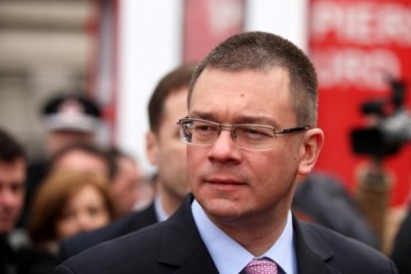 MRU: Judecata lui Sebastian Lăzăroiu potrivit căreia am lovit în Traian Băsescu este una stranie